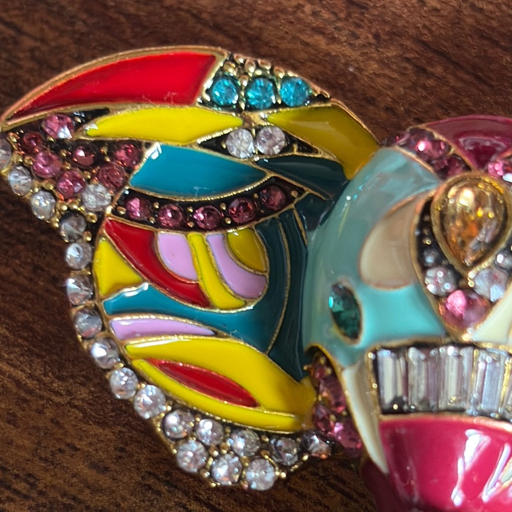 Colorful Elephant Brooch - Picture 3 of 8